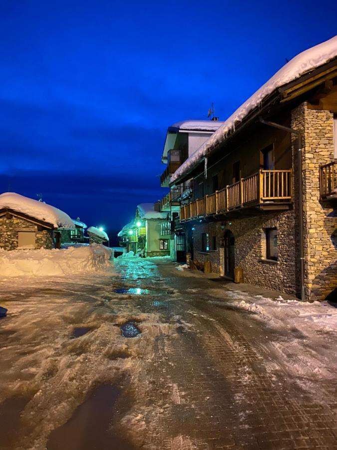Baita Arianna Appartement Colle Colle Sestriere Buitenkant foto