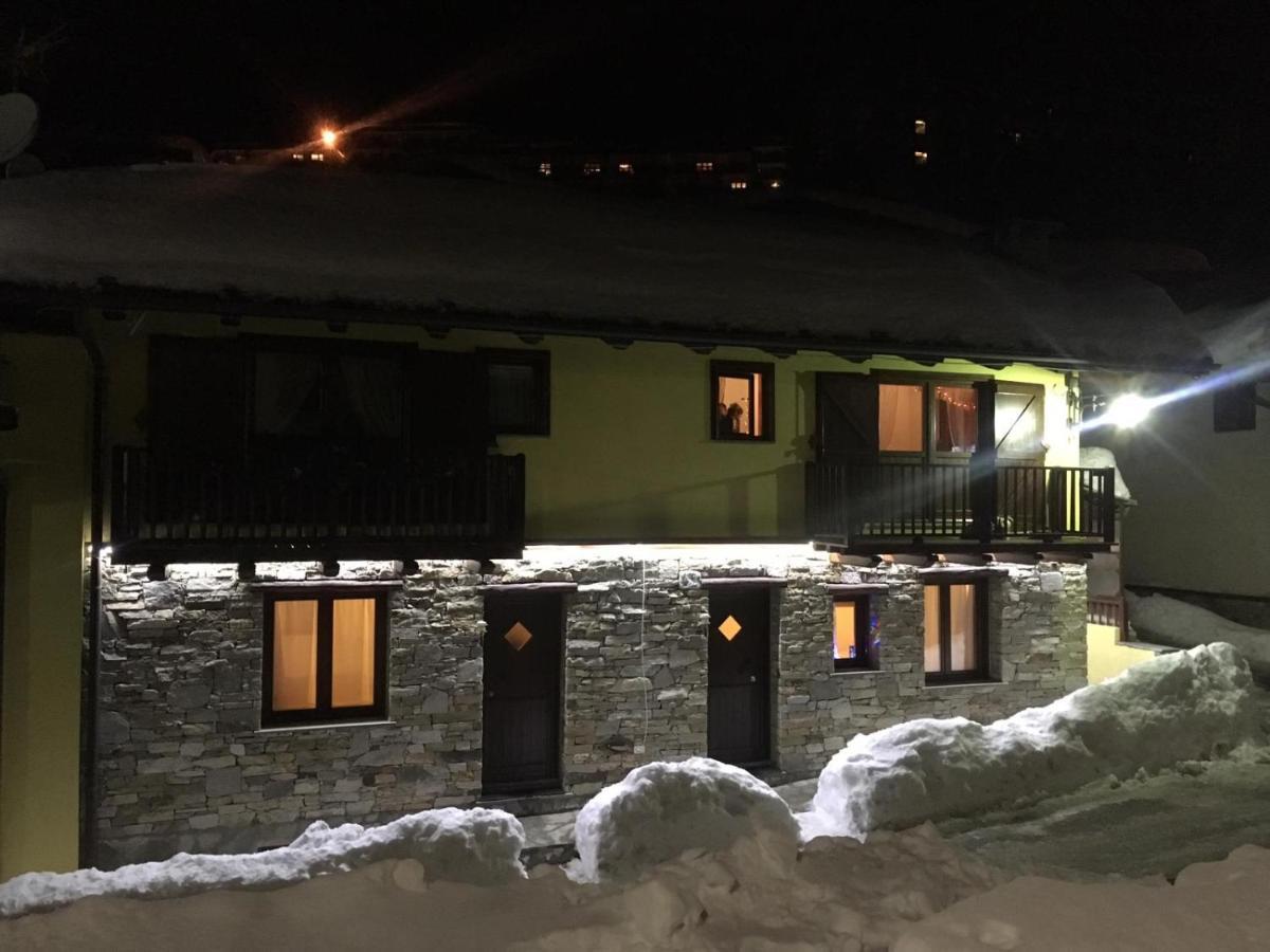 Baita Arianna Appartement Colle Colle Sestriere Buitenkant foto
