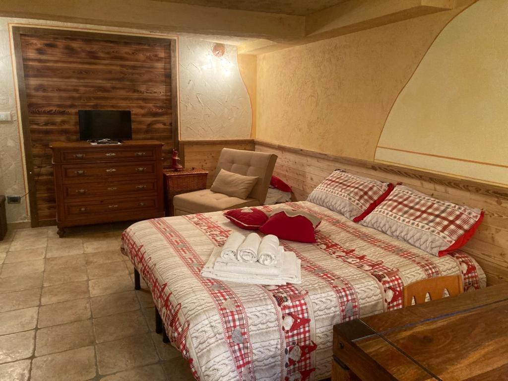 Baita Arianna Appartement Colle Colle Sestriere Buitenkant foto